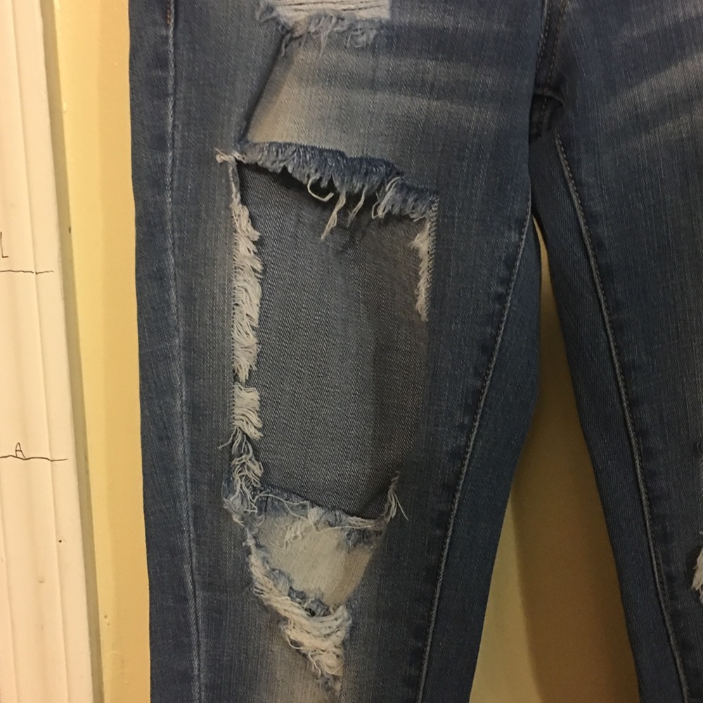 Kancan Super Ripped Jeans - Picture 5 of 5